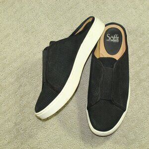 Sofft Size 10 Black Nubuck Snakeskin Textured Mule Sneakers